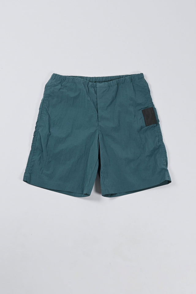 Short Outline - Bleu Épicéa