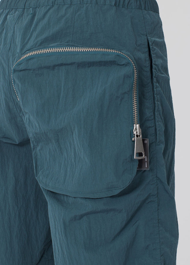 Short Outline - Bleu Épicéa