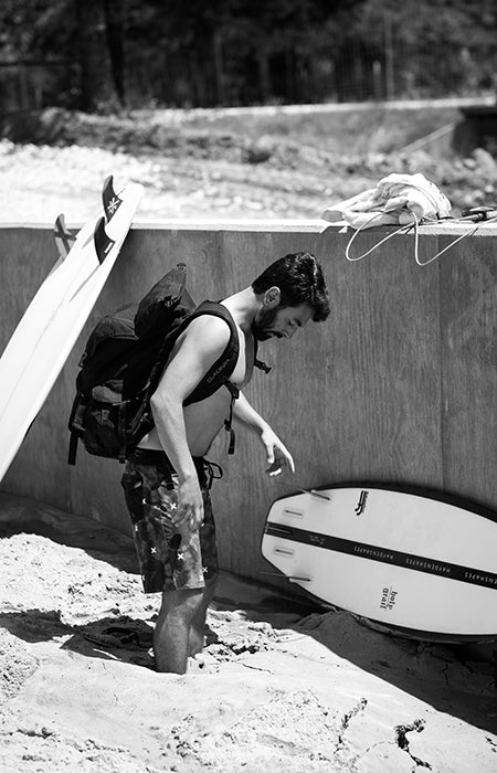 STAB MAG | A SOLO-SESSION IN AMERICAS NEWEST WAVE POOL