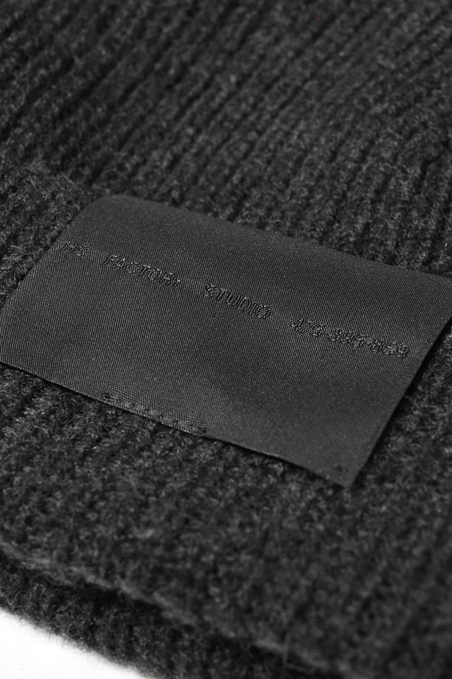 Merino Skully Beanie - Black